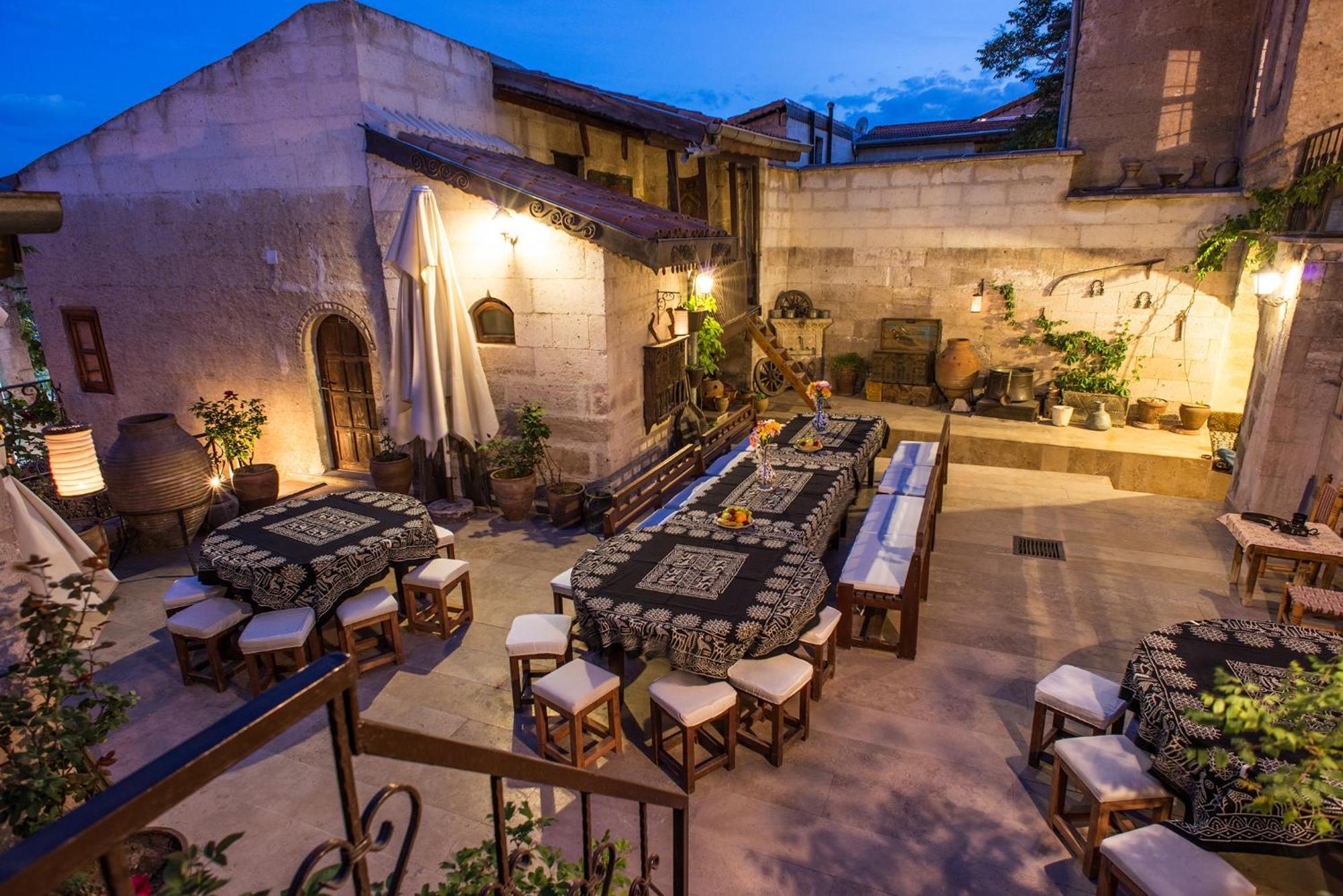 Kirkit Hotel أفانوس المظهر الخارجي الصورة